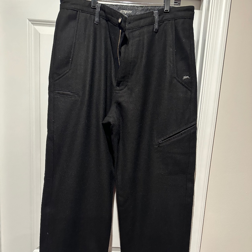 A. Tiziano Black wool pants size 38